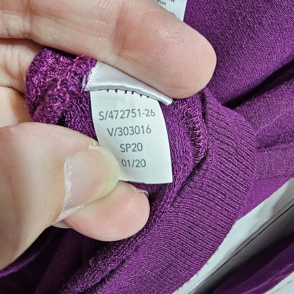 Athleta Women's Purple Mindset Tulip Hem Knit Sweatshirt Long Sleeve Size XSP. - Picture 6 of 7